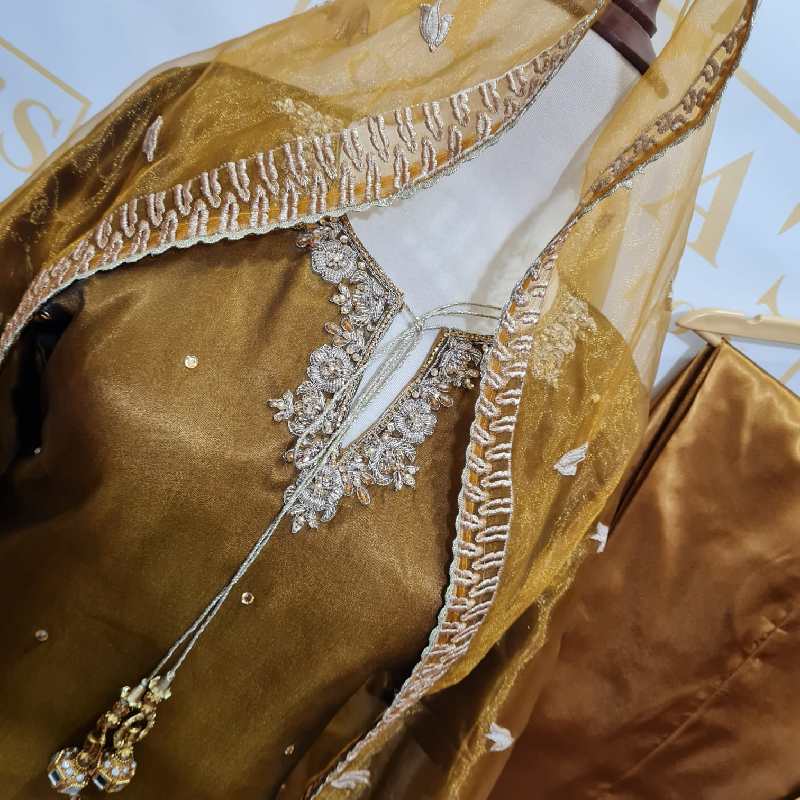 3pc Golden Two Tone Organza with Golden Work and Embroidered Dupatta zoom