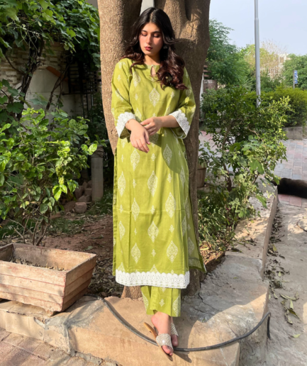 2-piece Digital Printed Lawn Dress with Plazo; Green